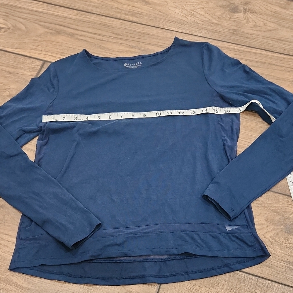Athleta Women's Deep Blue Long Sleeve Top
